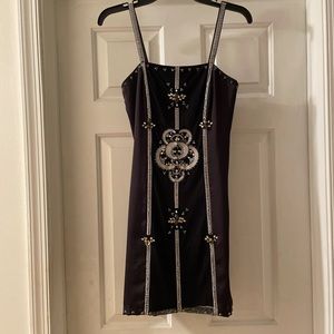 WHITE HOUSE BLACK MARKET BLACK MINI DRESS